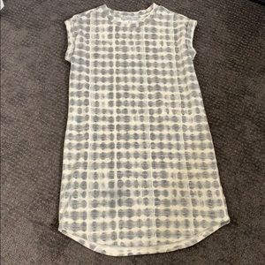 Abstract t-shirt dress